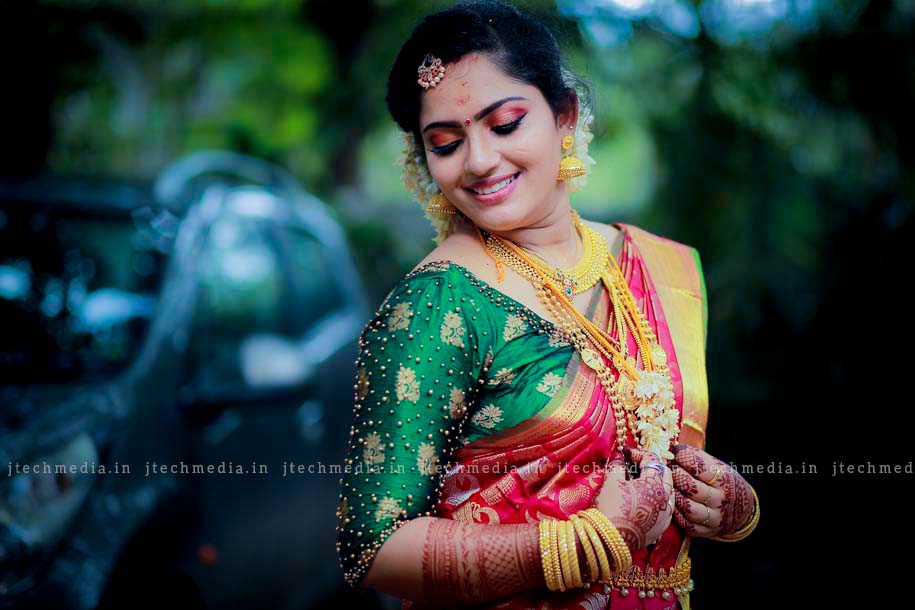 Jotheeshwaran + Niveditha